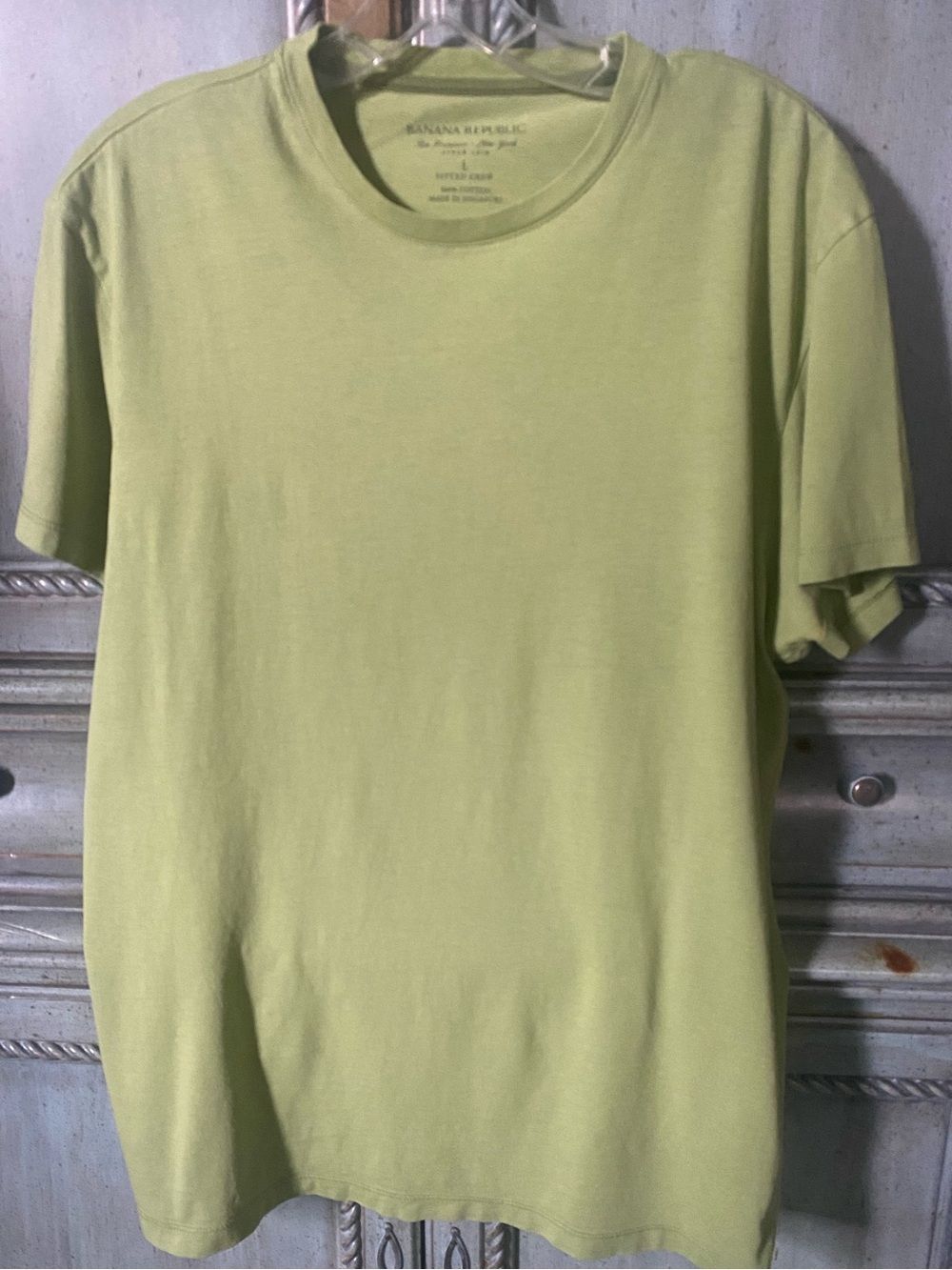 Banana Republic Women’s Short Sleeve Crew Tee — Light Lime